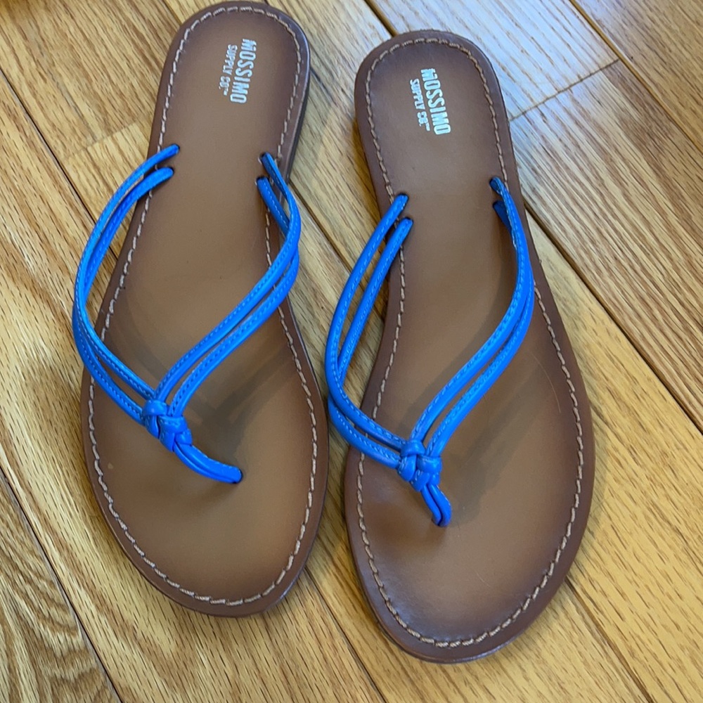 Flip flops - Picture 2 of 2